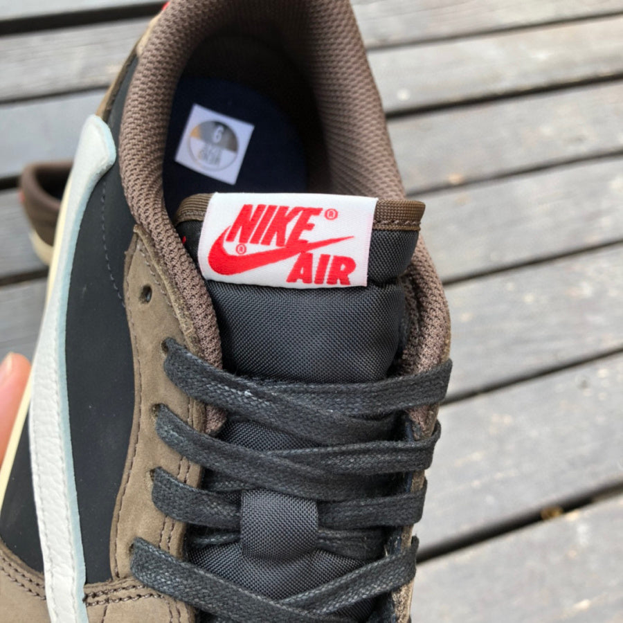 Jordan 1 Low