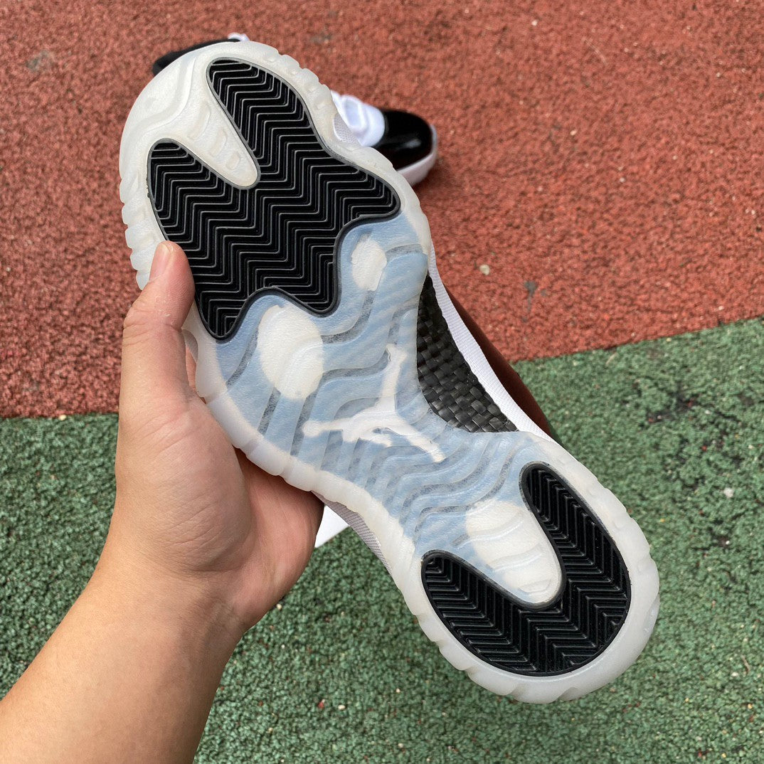Air Jordan 11