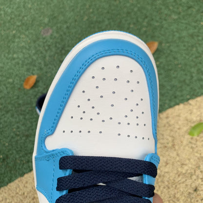 Jordan 1 Low