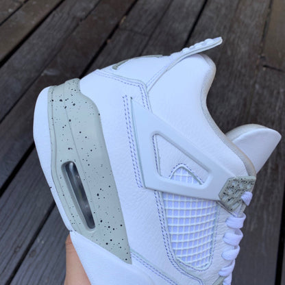 Air Jordan 4