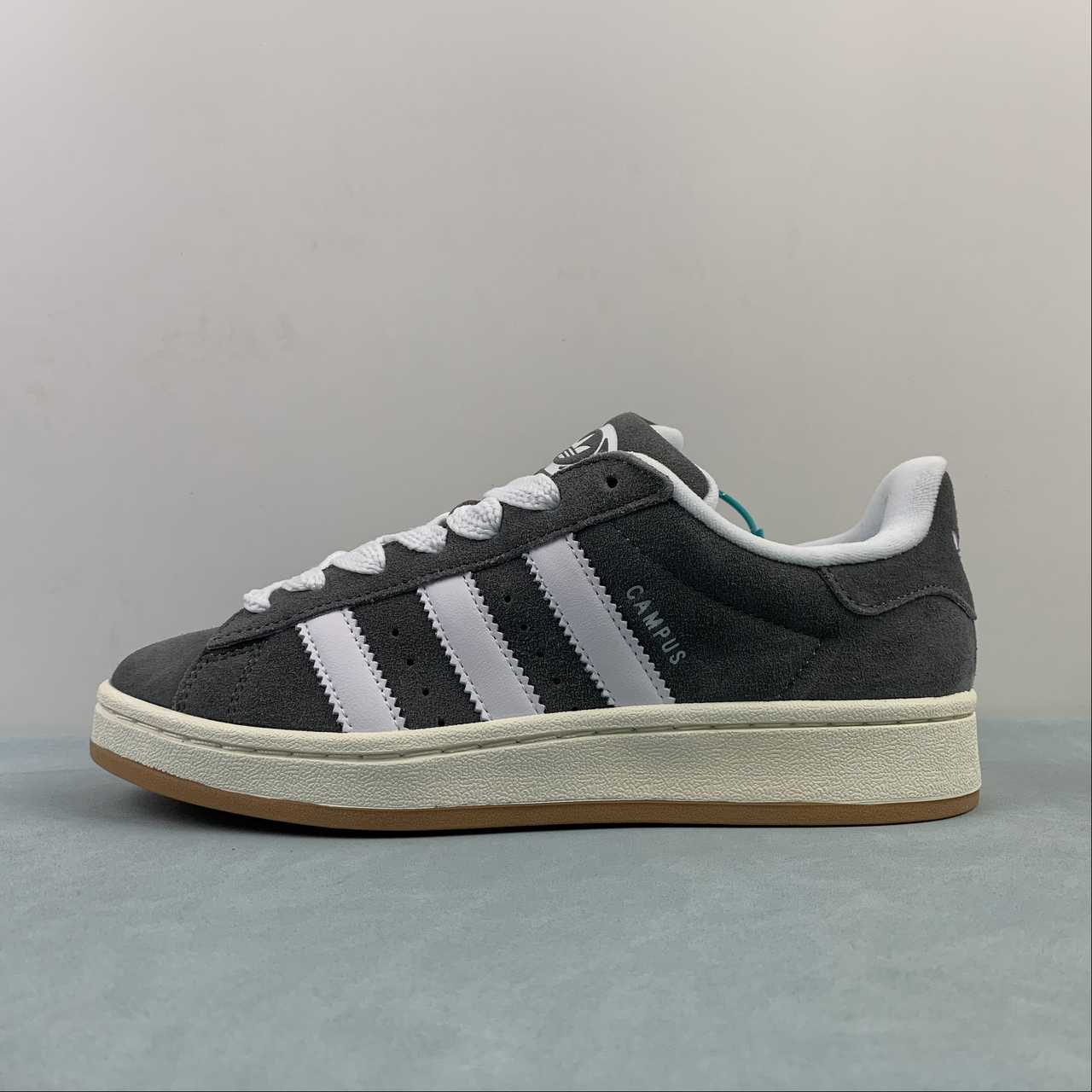Adidas Campus 00s
