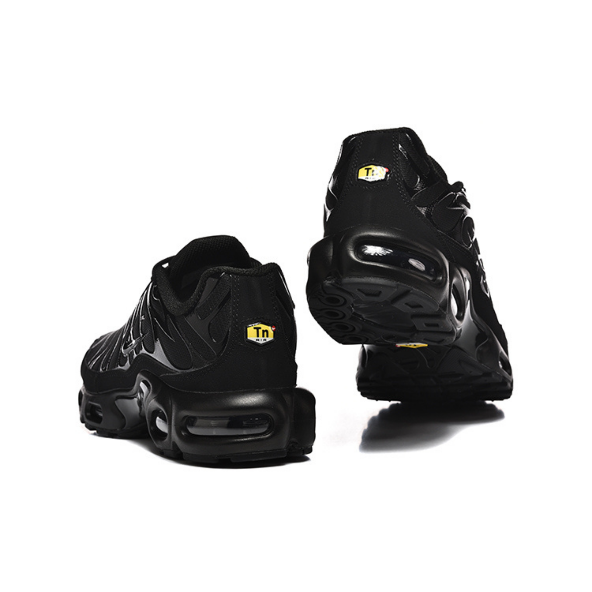 SUPREME x Nike Air Max Tn 1