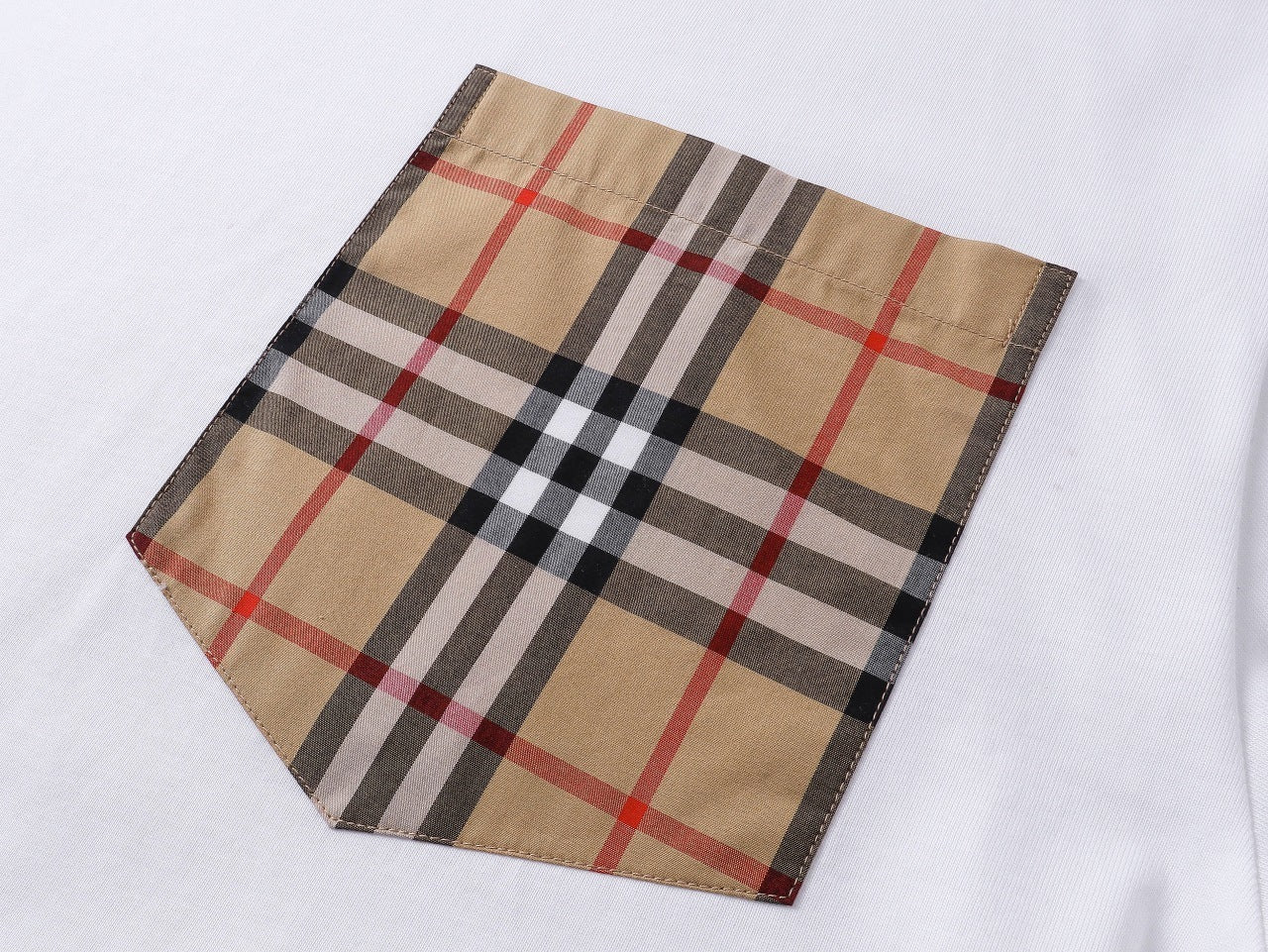 T-shirt Burberry
