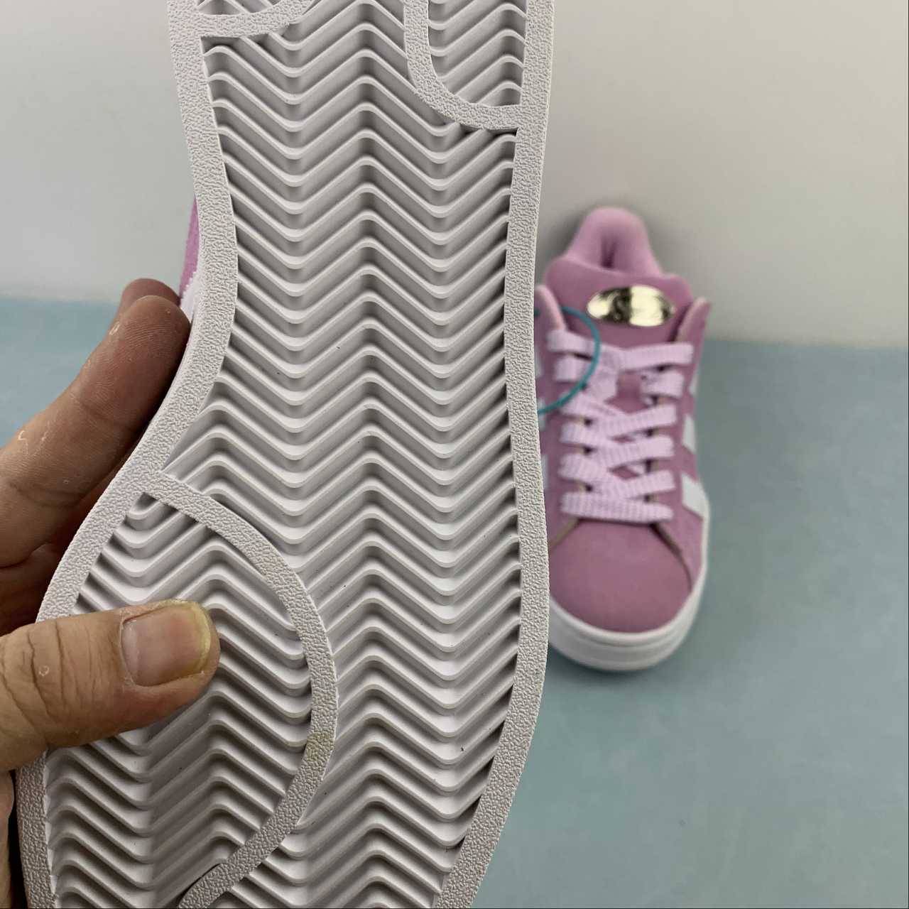 Adidas Campus 00s