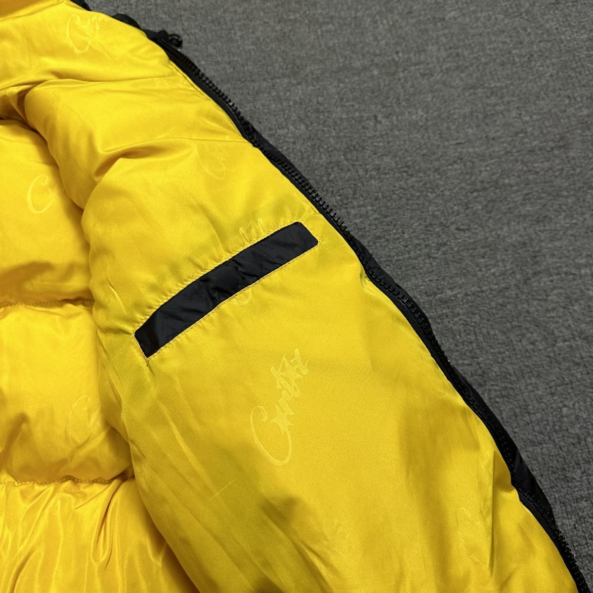 Corteiz Puffer Jacket
