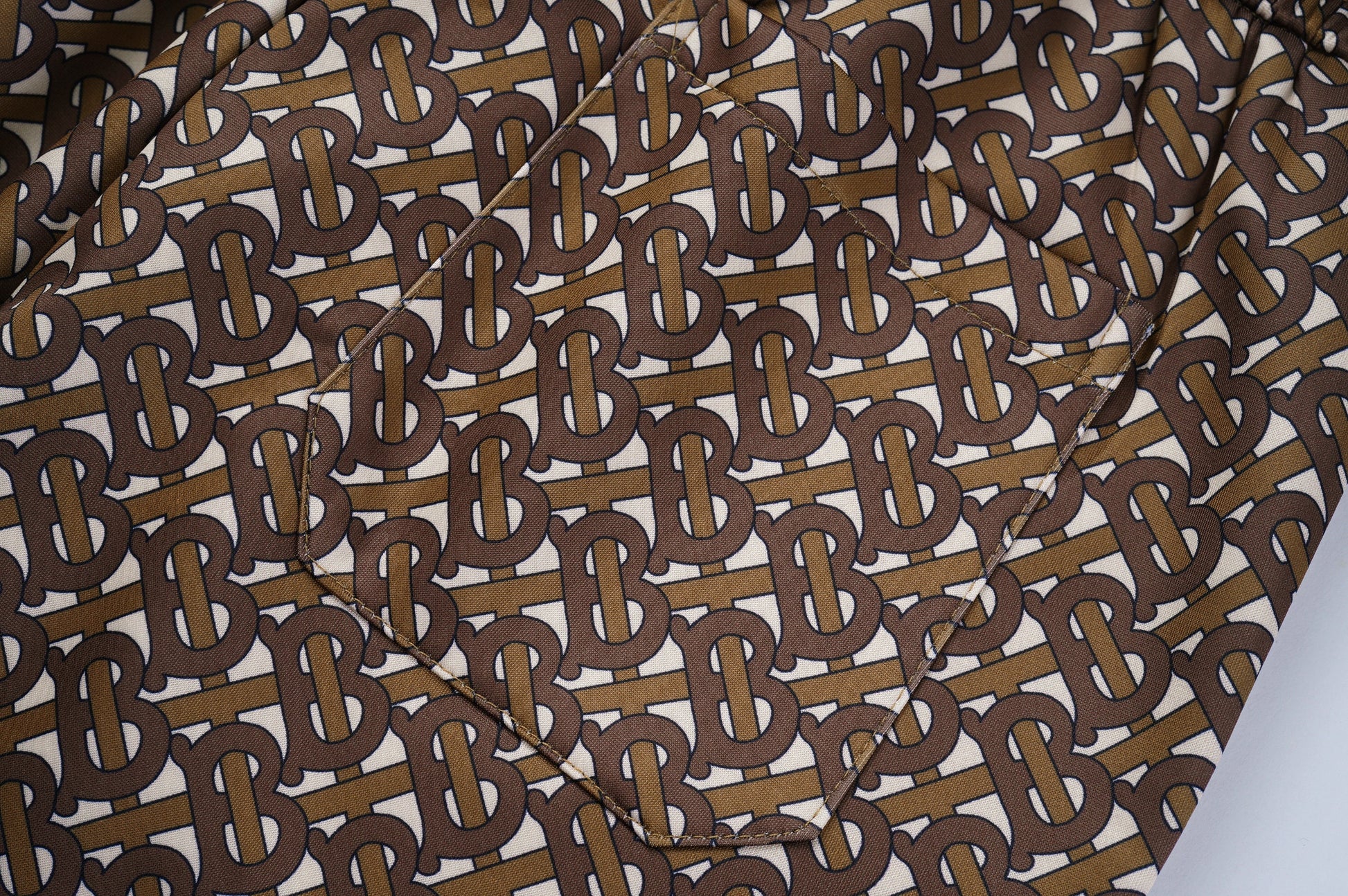 Short Burberry