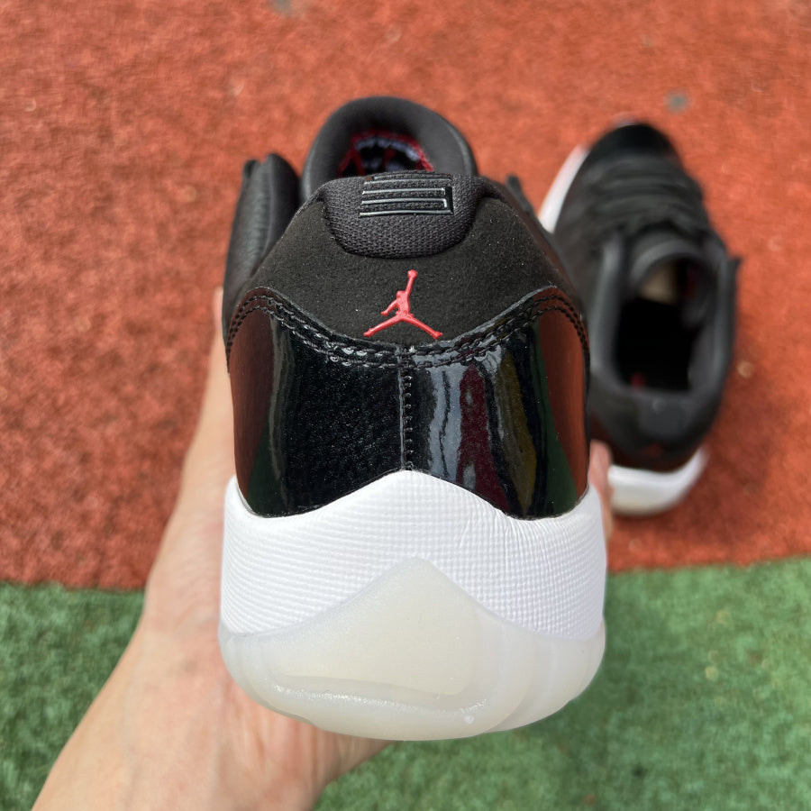 Air Jordan 11