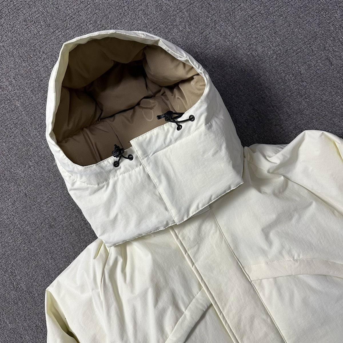 Corteiz B.I.G Bolo Jacket White