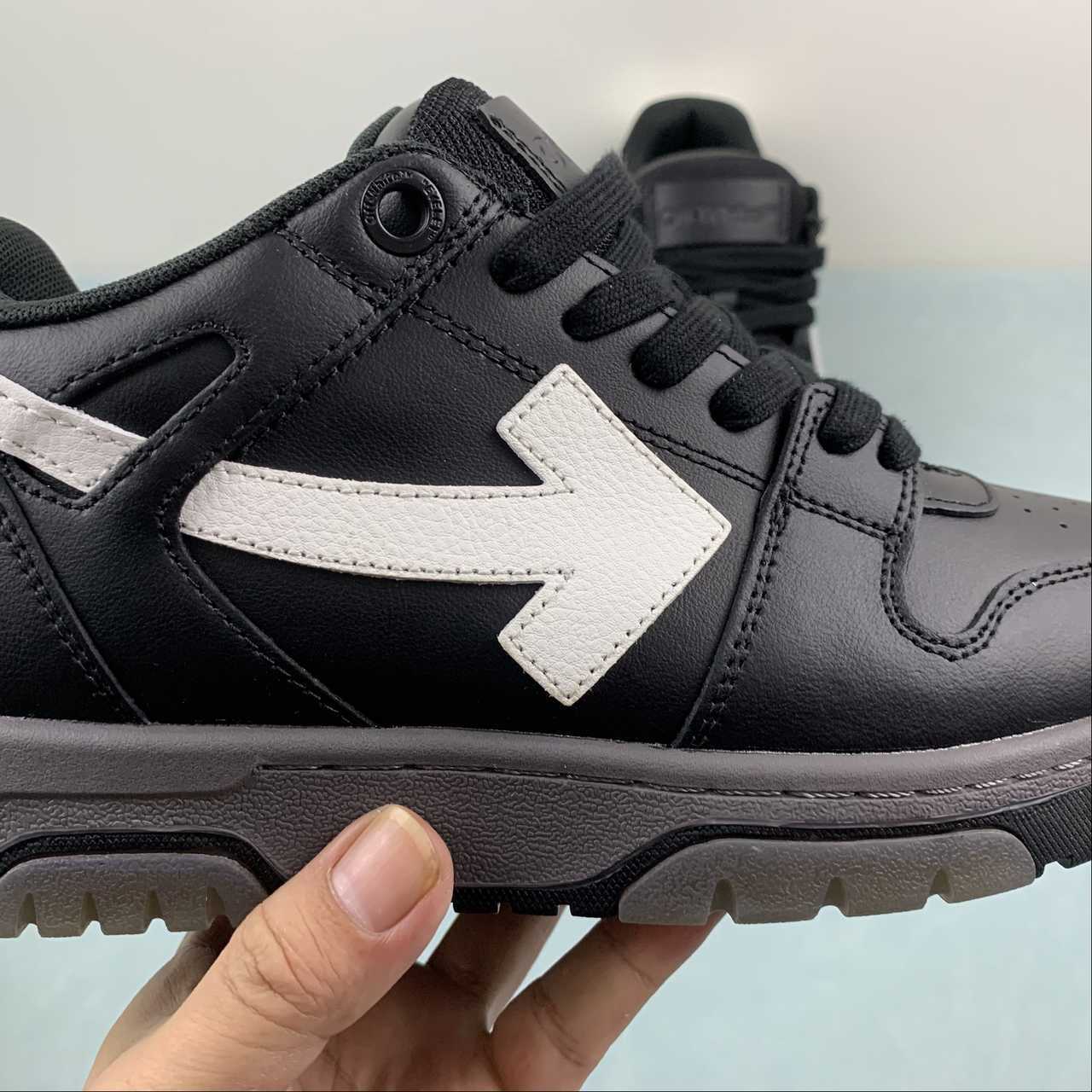 OFF-WHITE Out Of Office "000" Low