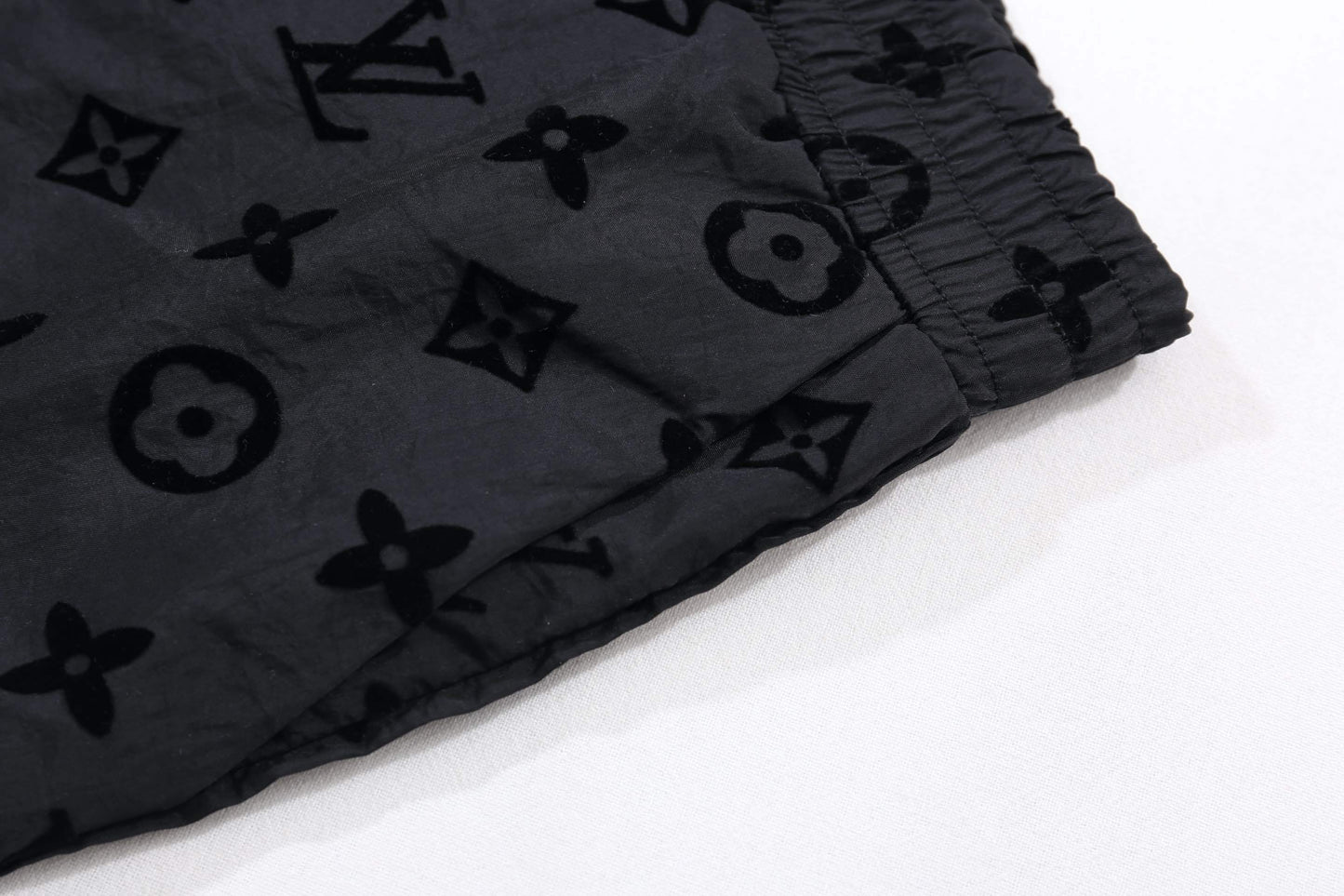 Corto Louis Vuitton