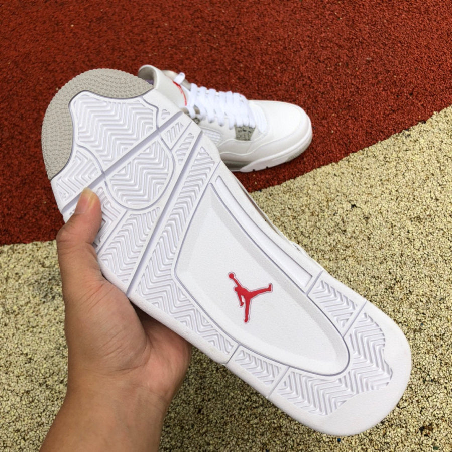Air Jordan 4