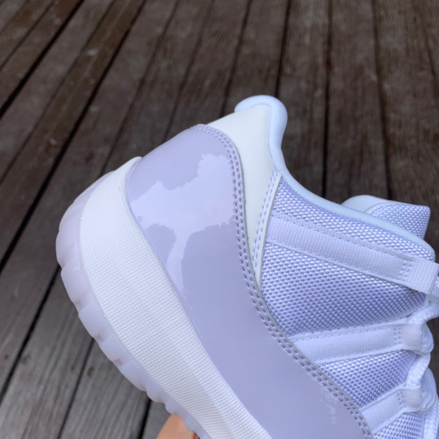 Air Jordan 11