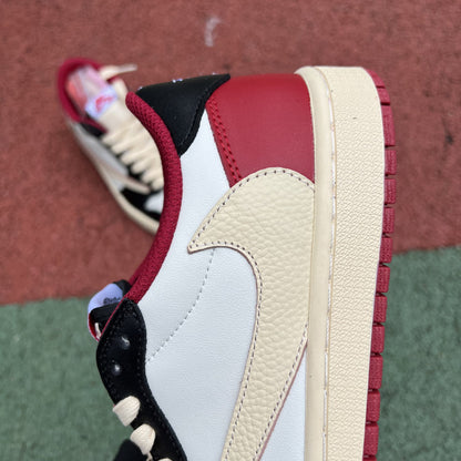 Jordan 1 Low