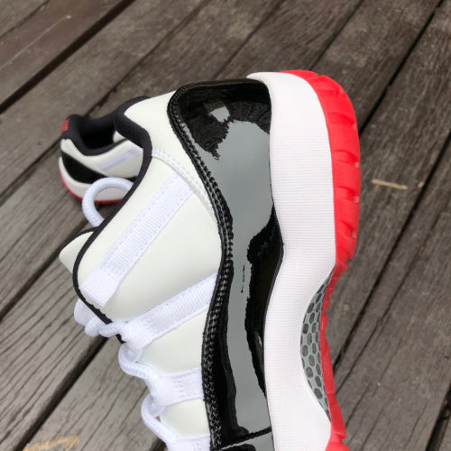 Air Jordan 11
