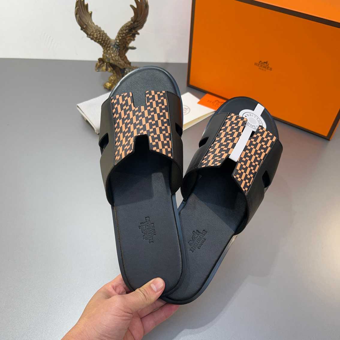 Chinelo Hermes