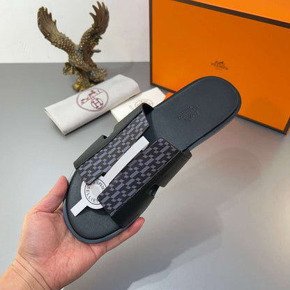 Chinelo Hermes