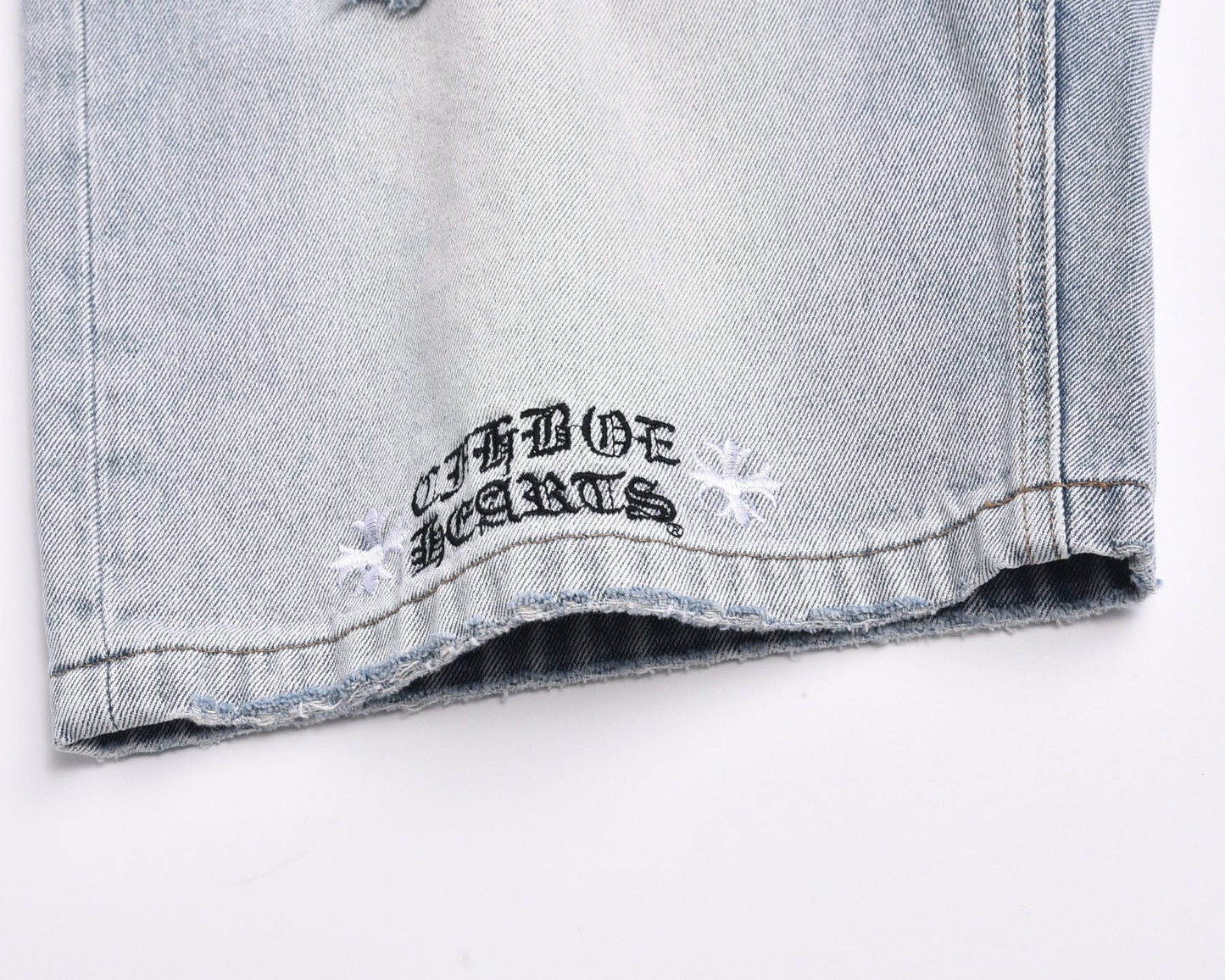 Chrome Hearts corto