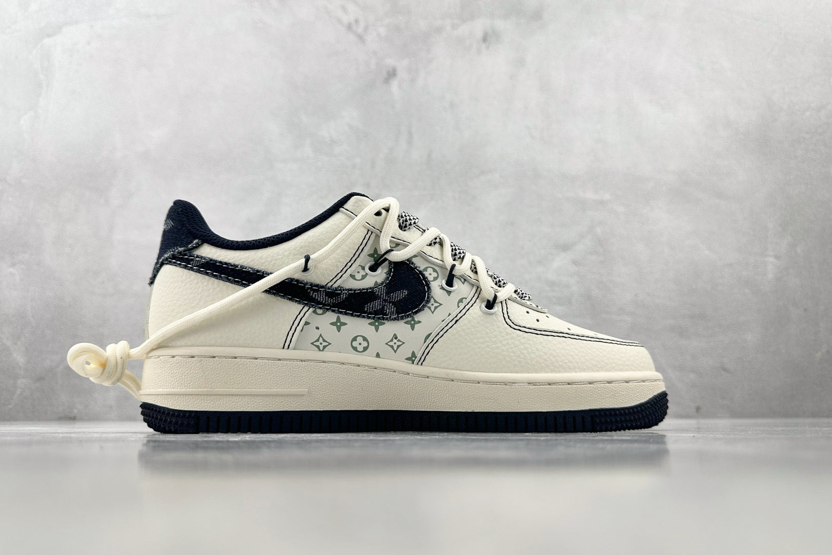 Louis Vuitton x Nike Air Force 1