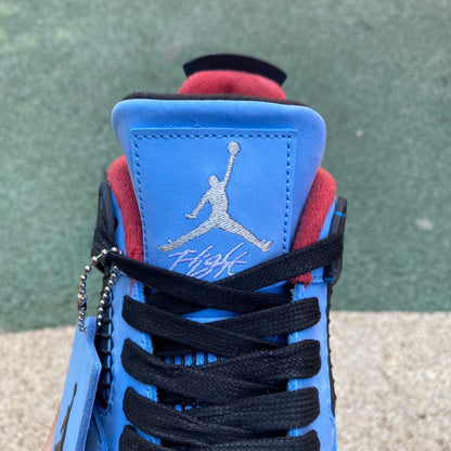 Air Jordan 4