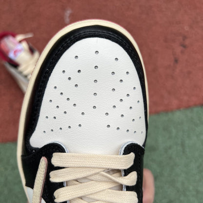 Jordan 1 Low