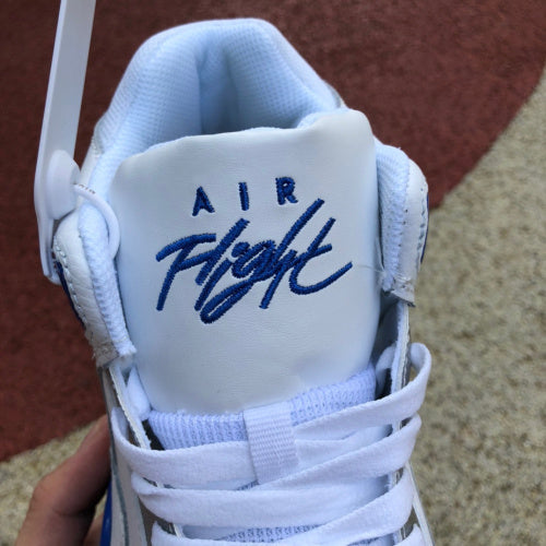 Air Jordan 4
