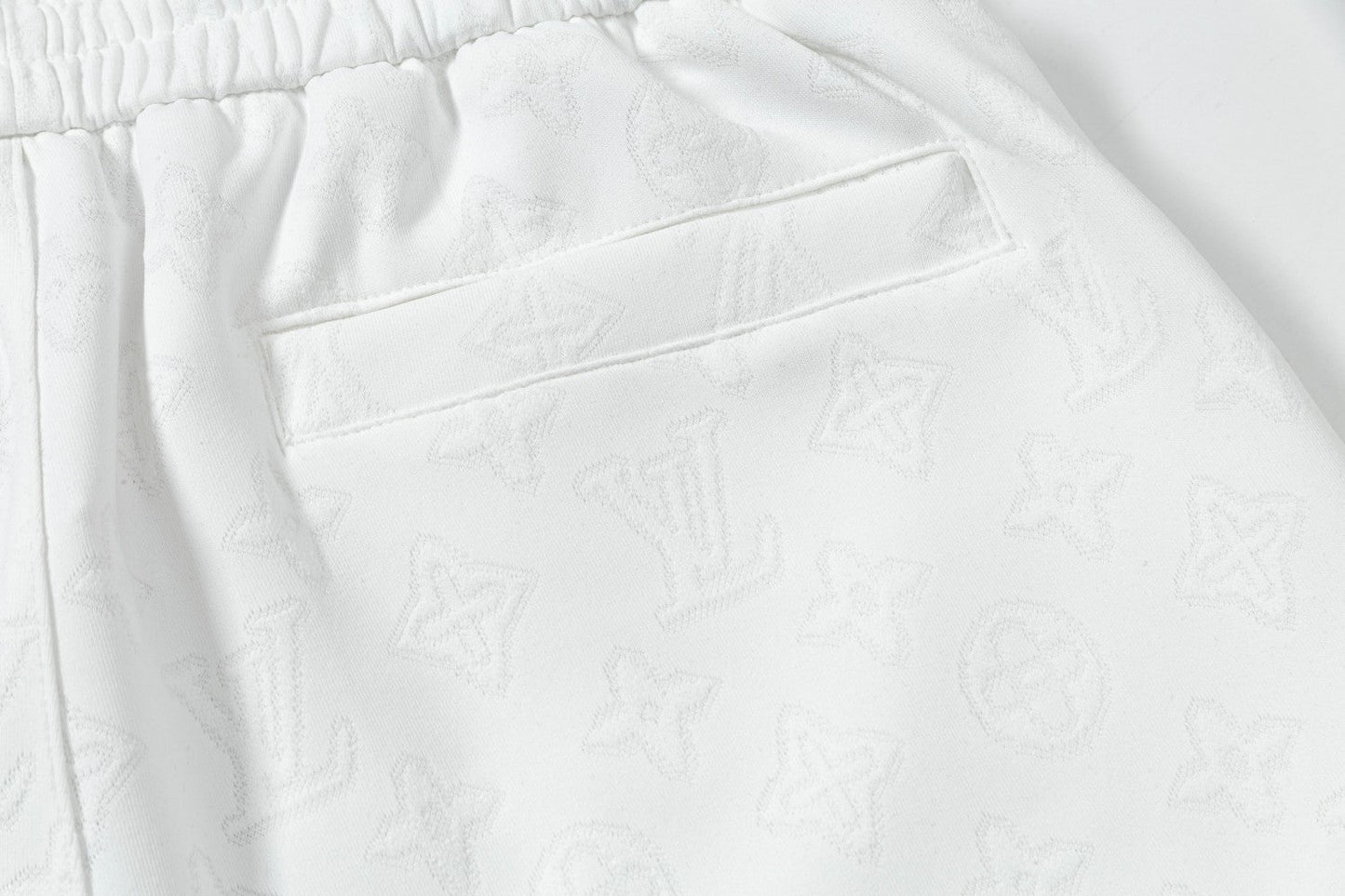 Corto Louis Vuitton
