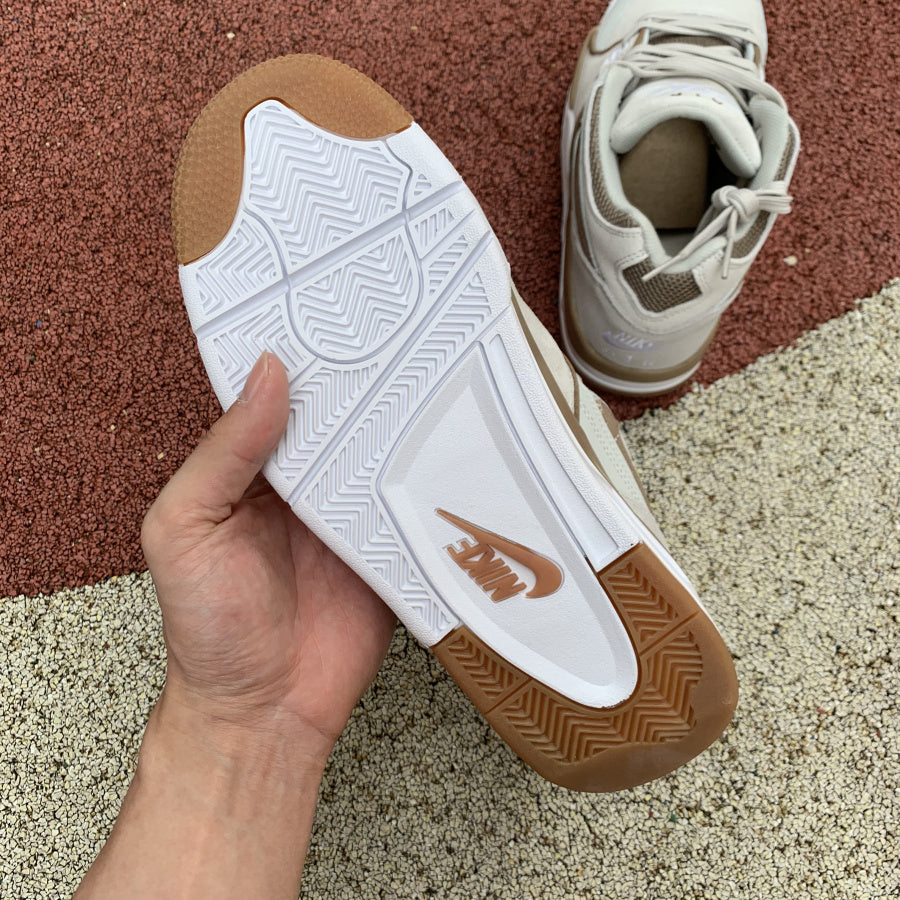 Air Jordan 4