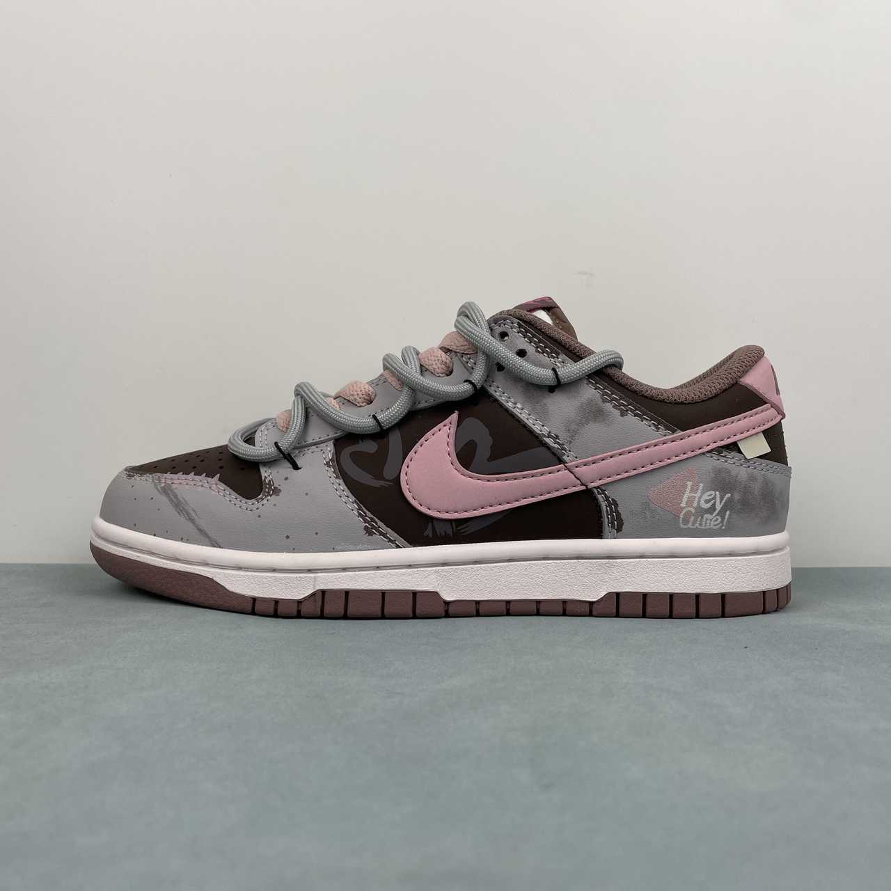 Nike Dunk Low