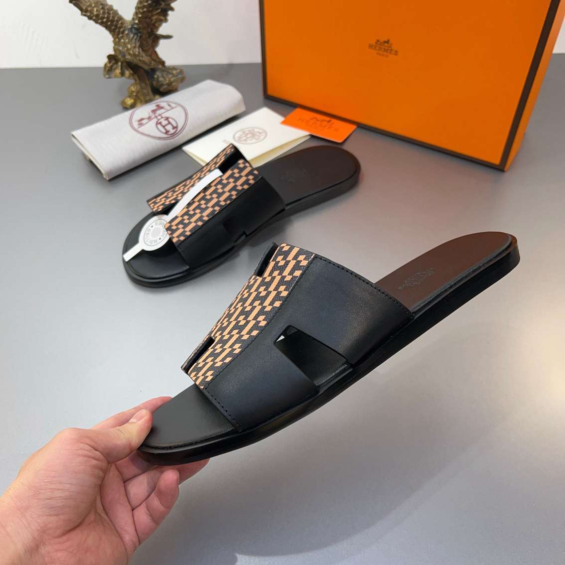 Chinelo Hermes