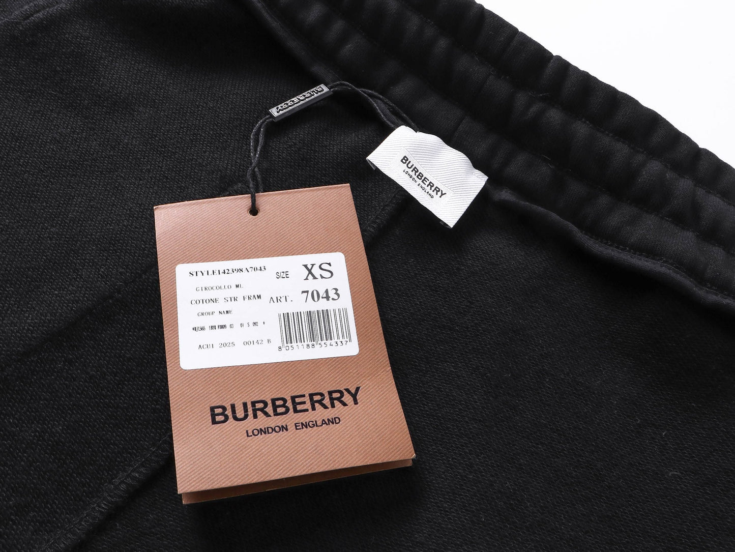 Short Burberry
