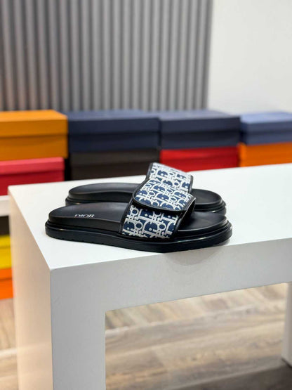 Chinelo Dior Slippers