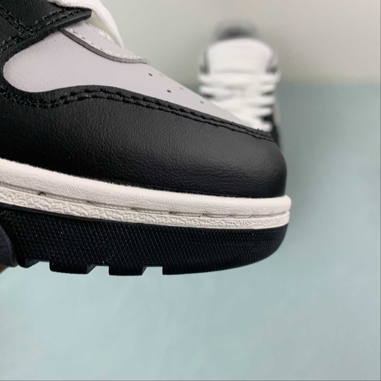 OFF-WHITE Out Of Office "000" Low