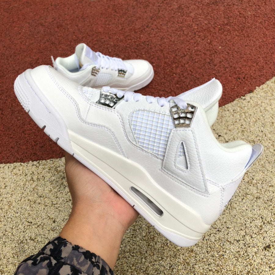 Air Jordan 4