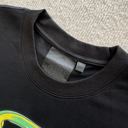 Camiseta Syna World