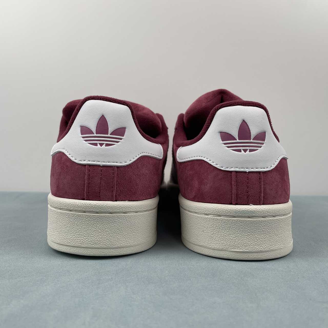 Adidas Campus 00s