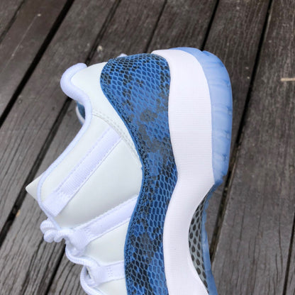 Air Jordan 11
