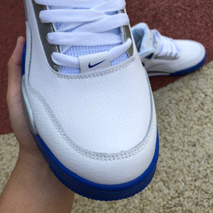 Air Jordan 4