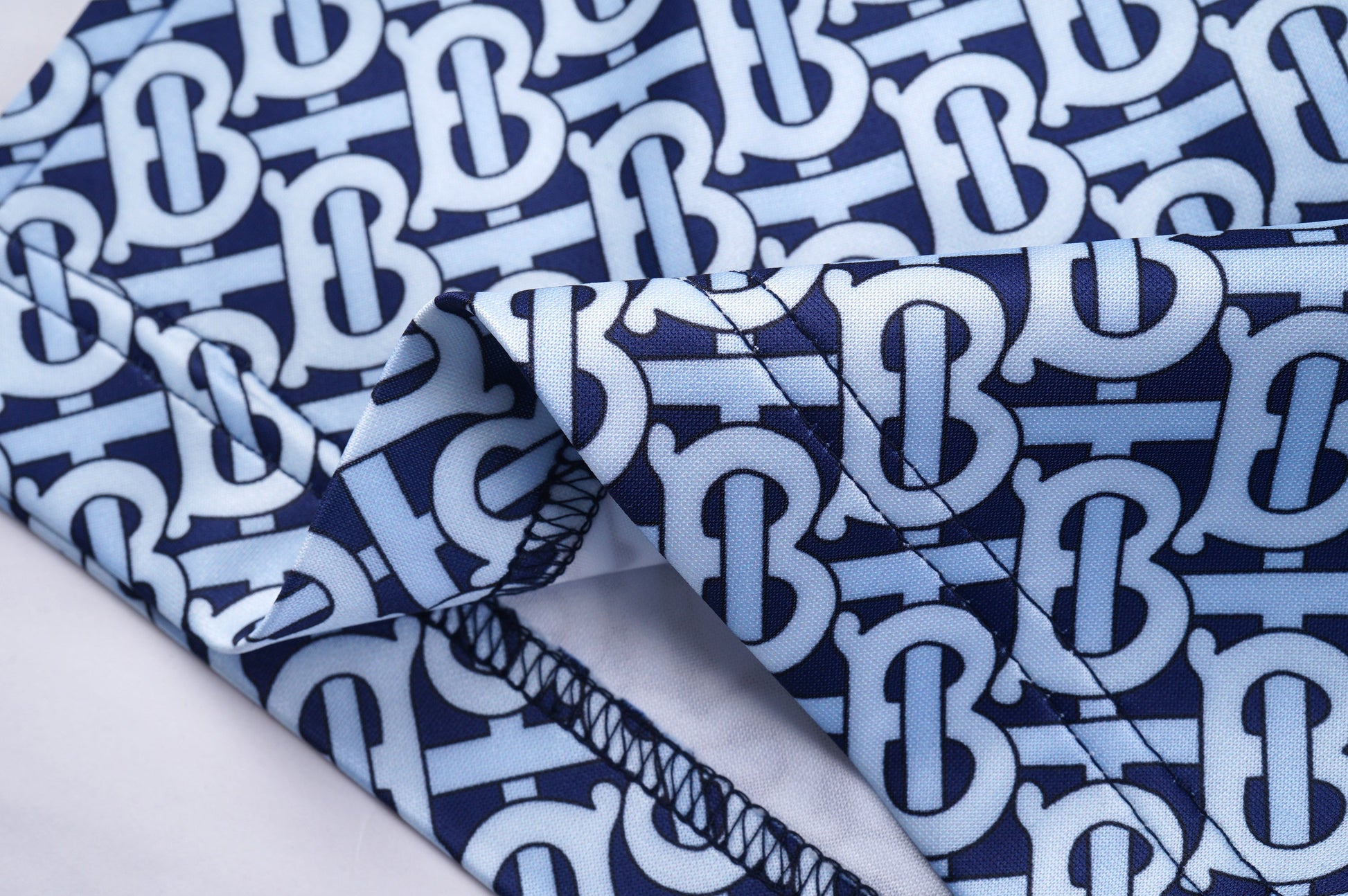 Short Burberry