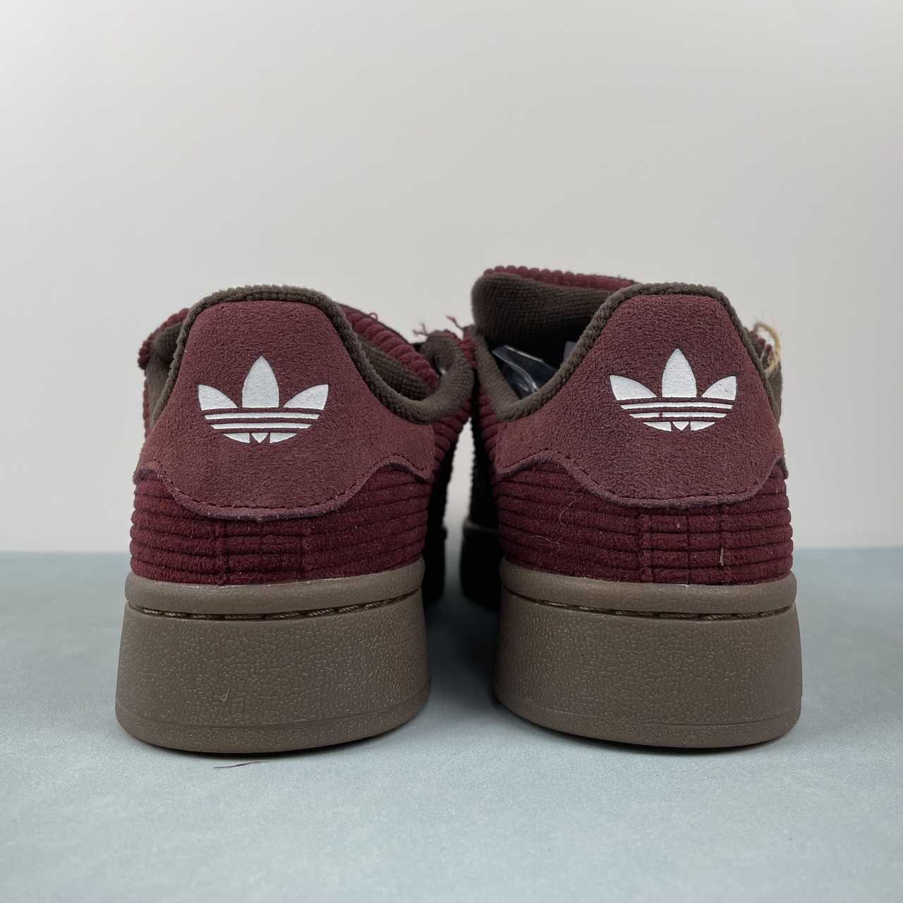 Adidas Campus 00s