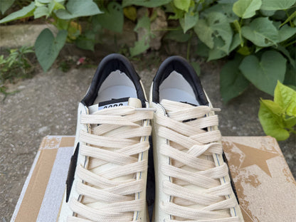 Golden Goose Super-Star