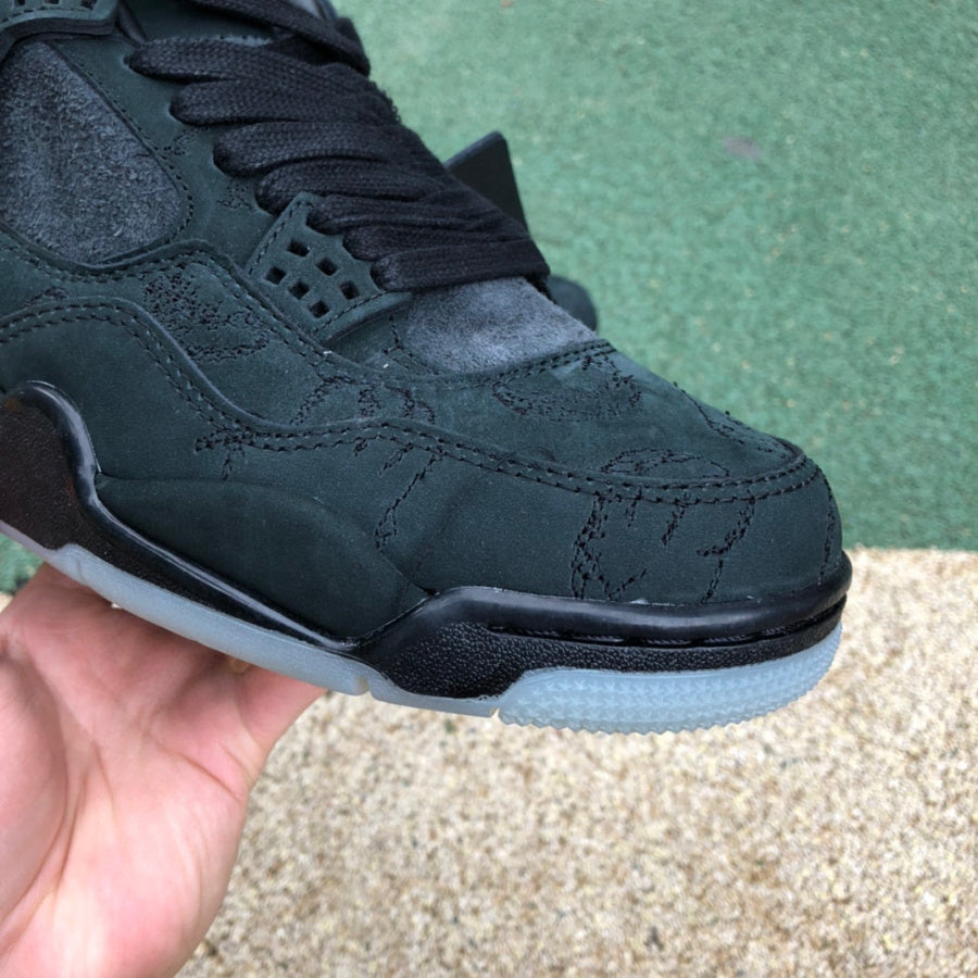 Air Jordan 4
