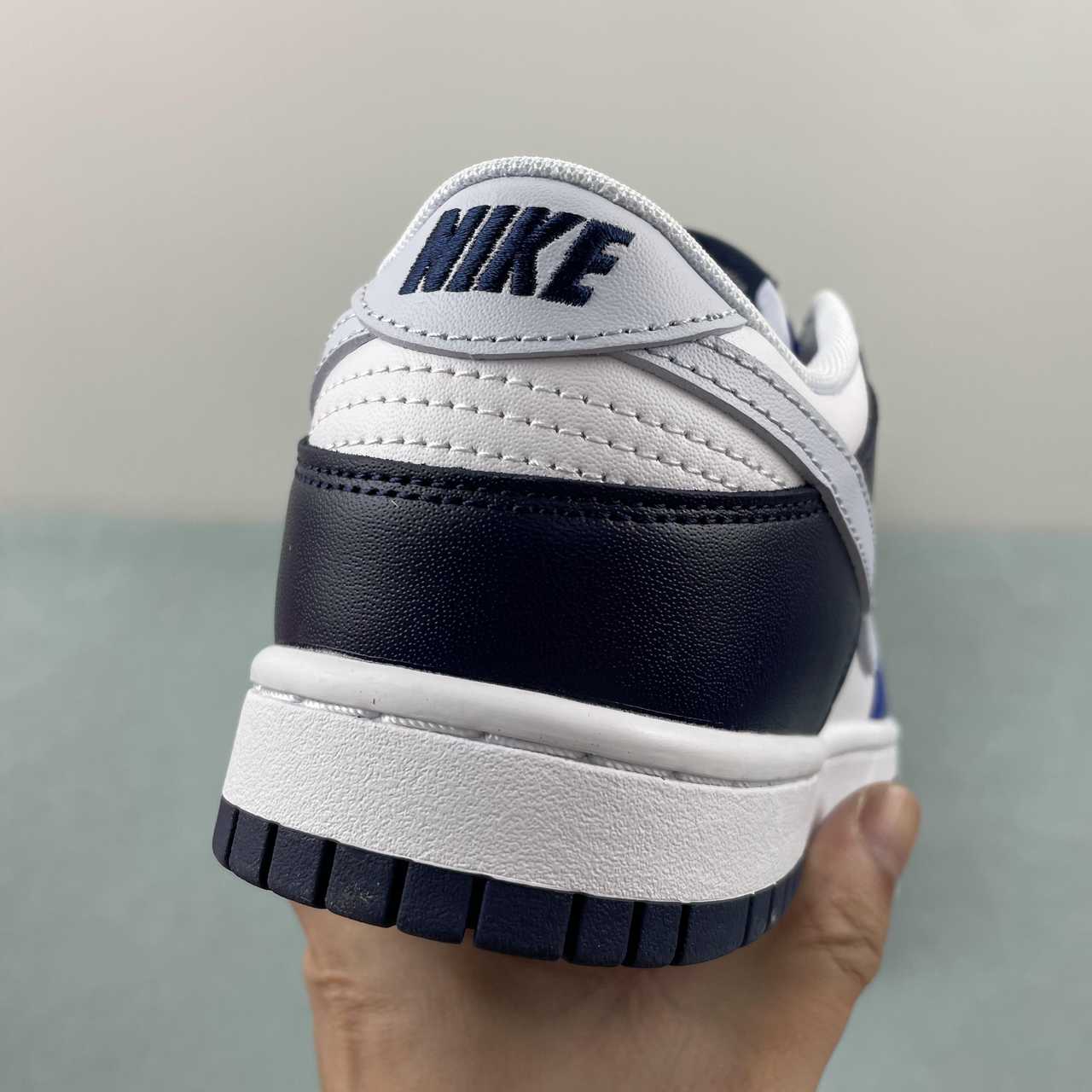 Nike Dunk Low