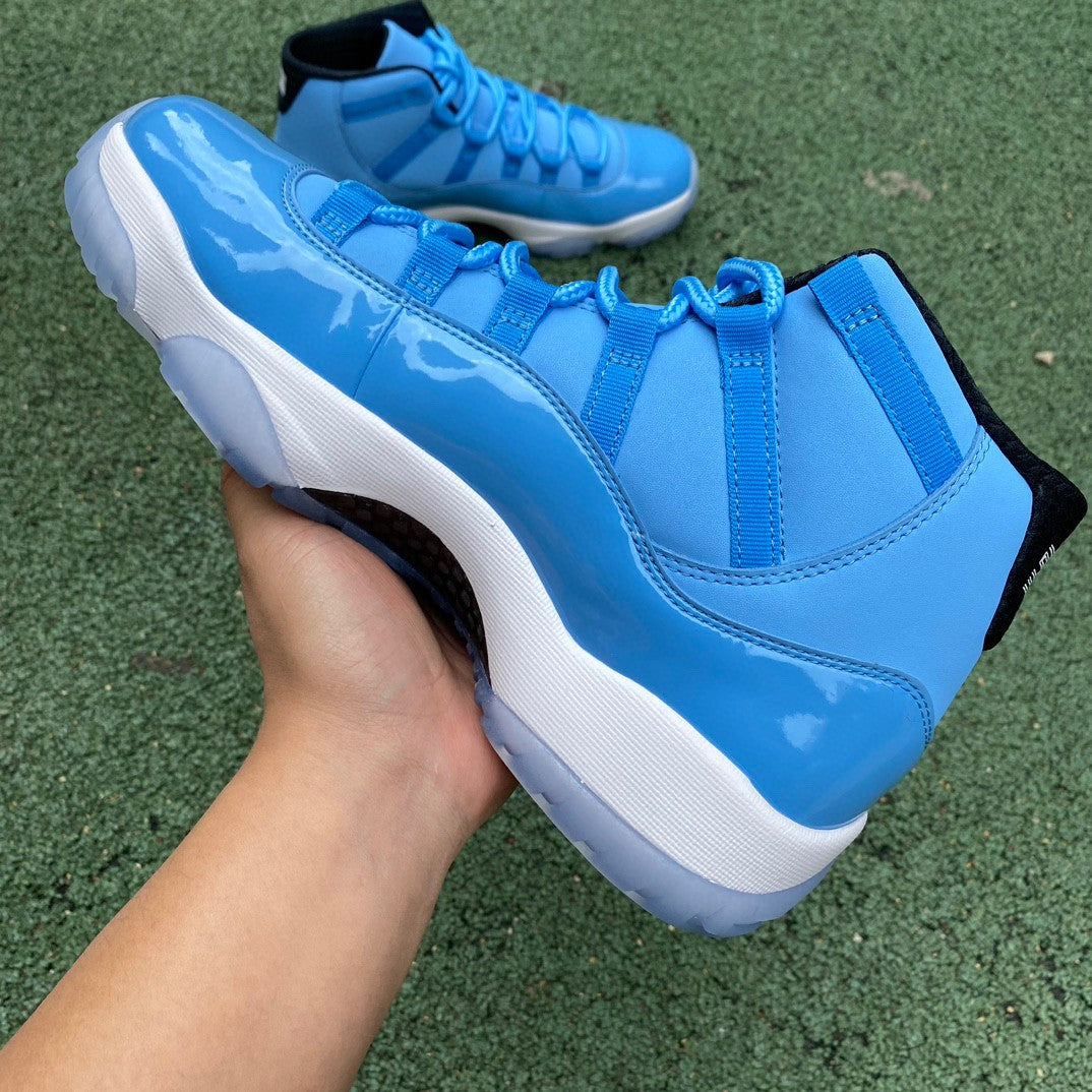 Air Jordan 11