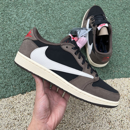 Jordan 1 Low
