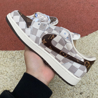 Jordan 1 Low