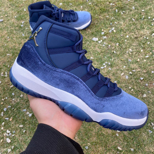 Air Jordan 11
