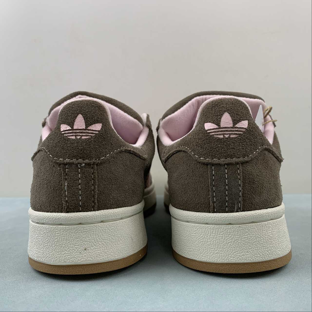 Adidas Campus 00s