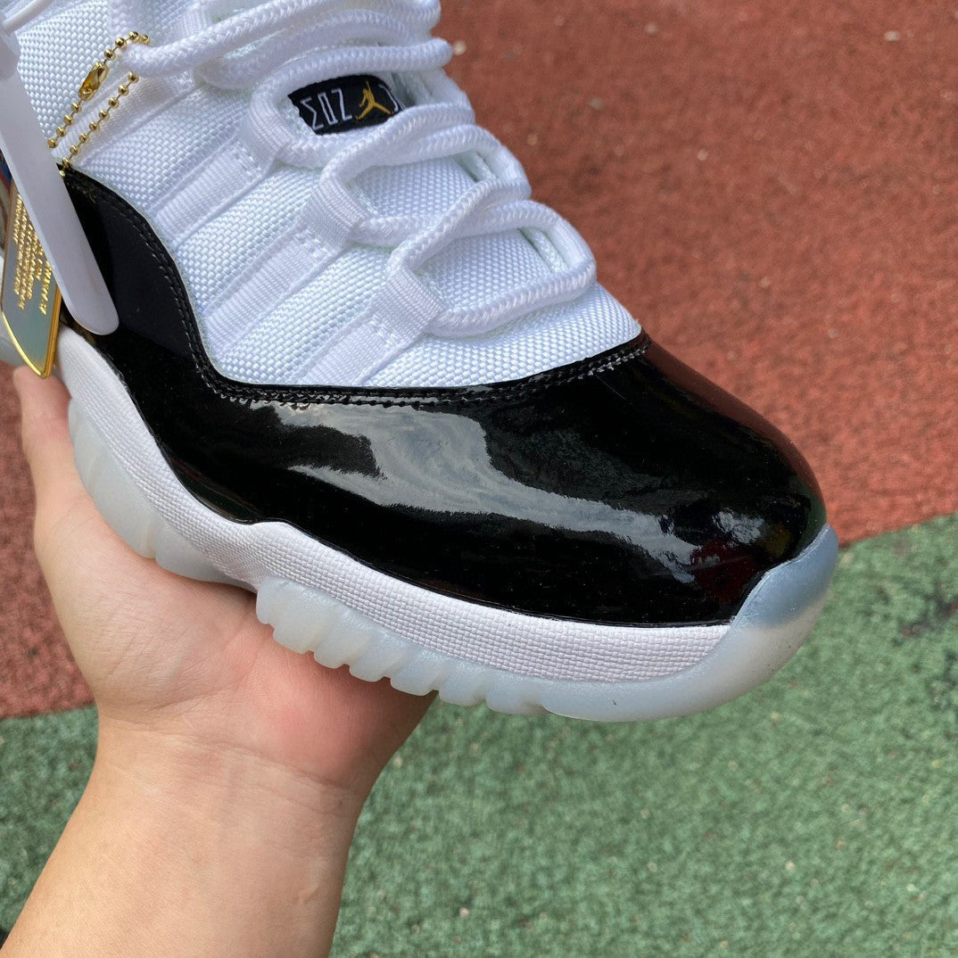 Air Jordan 11