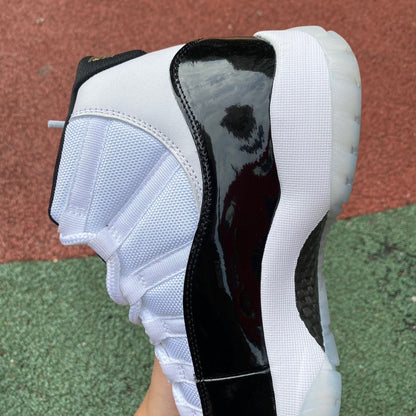 Air Jordan 11