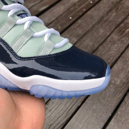 Air Jordan 11